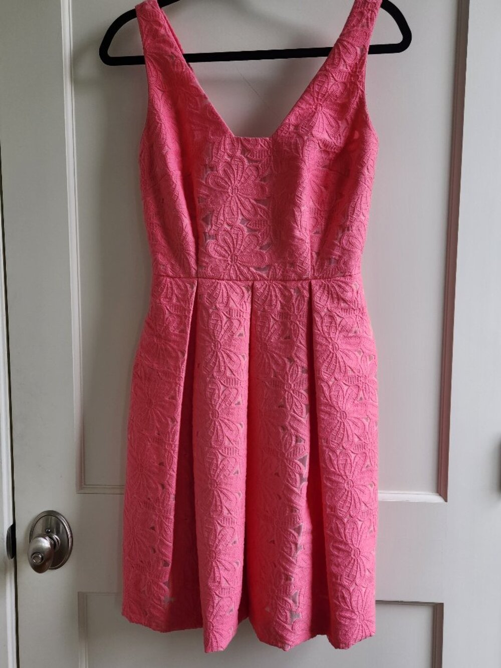 Trina Turk Pink Lace Fit Flare Dress Size 4 Sleeveless Cocktail Wedding Guest